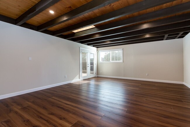 Building Photo - Newly updated Single-Story in Clairemont