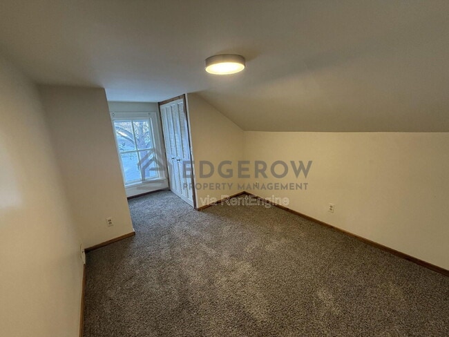 Building Photo - 3681 Prairie St SW