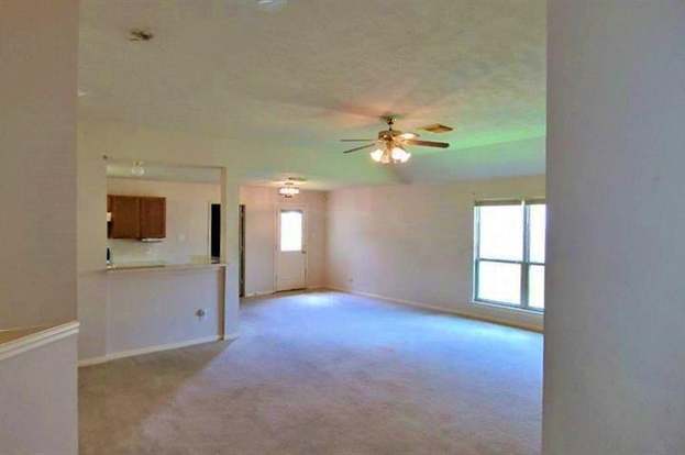 Building Photo - 5207 Riverwood Dr