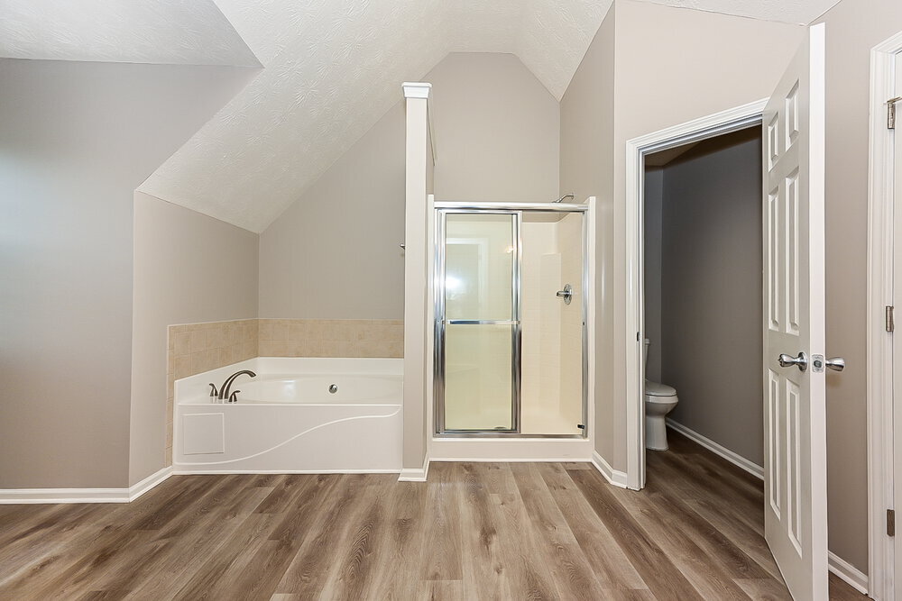 Building Photo - 198 Babbling Brook Dr