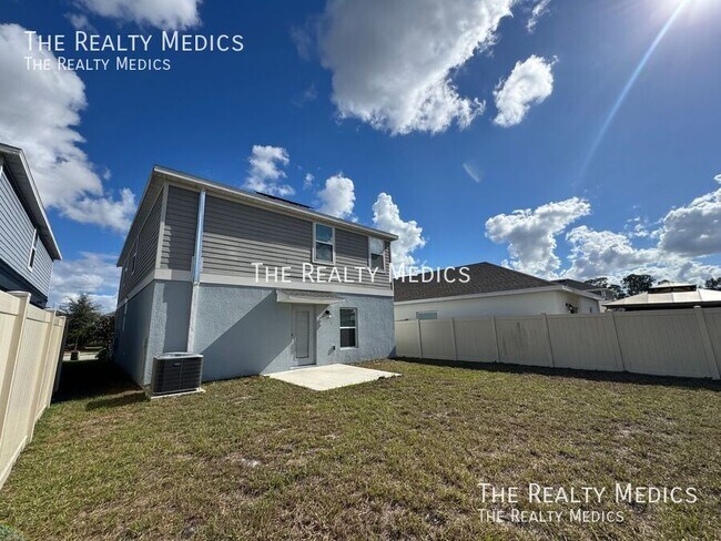 Building Photo - 554 Jett Ln