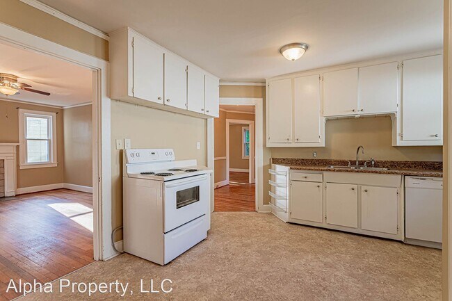 Building Photo - 3 br, 1 bath House - 110 Deoyley Ave