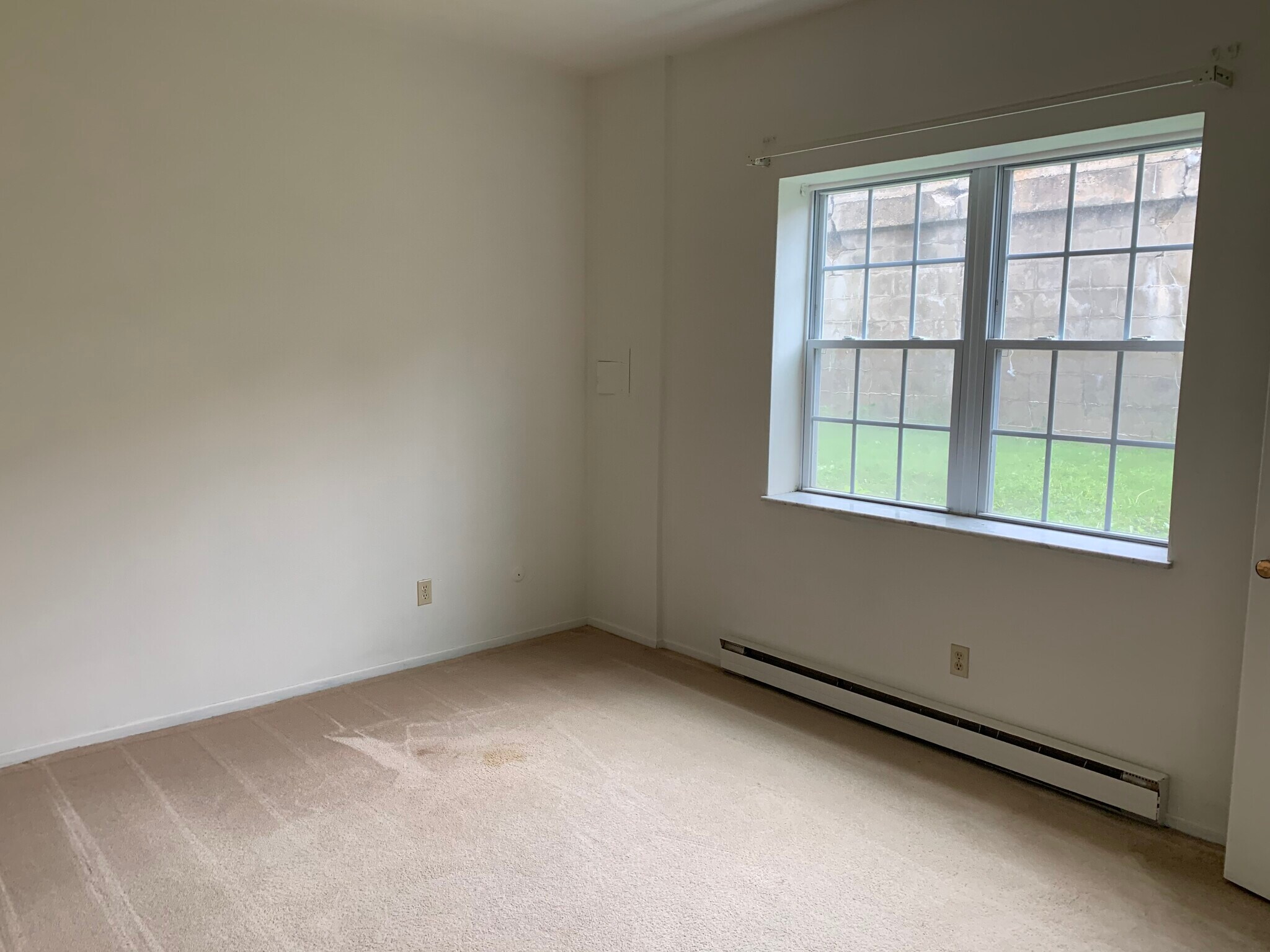 Building Photo - 315 Concord Ave