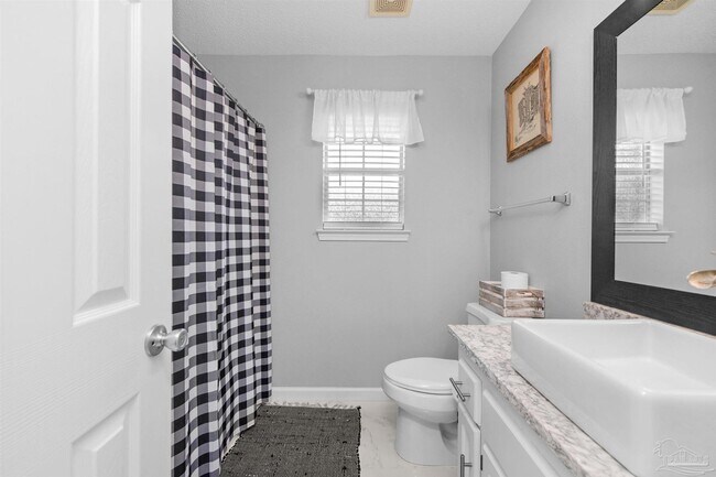 Building Photo - 2442 Raider Ln