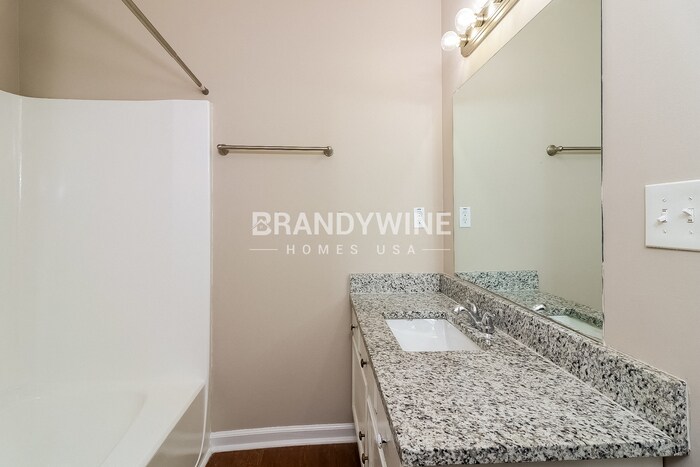 Building Photo - 147 Wesley Mill Dr