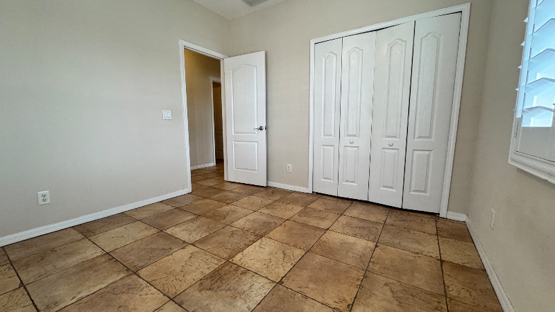 Building Photo - 6016 Fishhawk Crossing Blvd