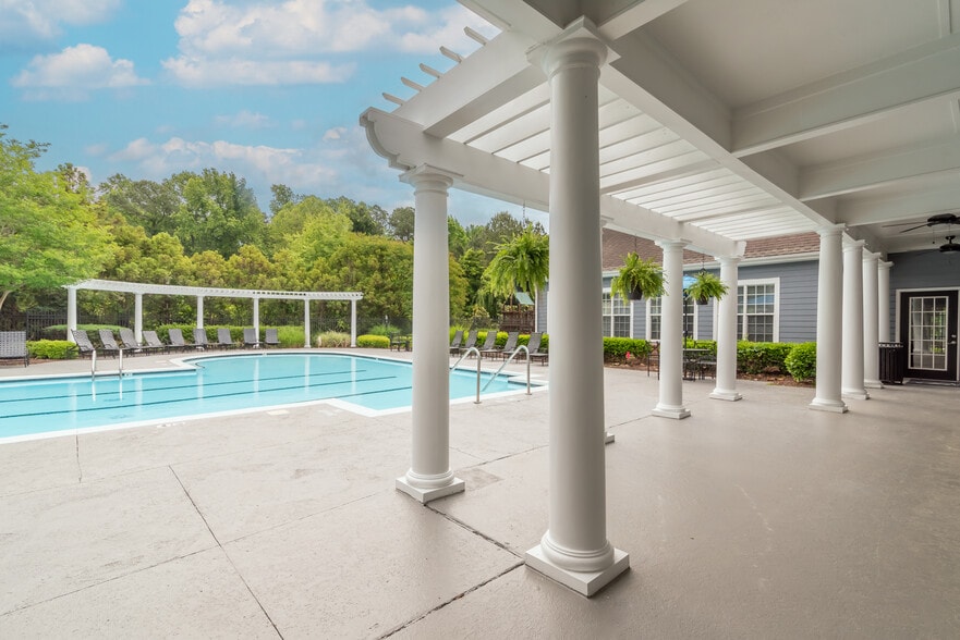 The Berkeley At Southpoint 1400 Laurel Springs Dr Durham NC 27713 Apartment Finder