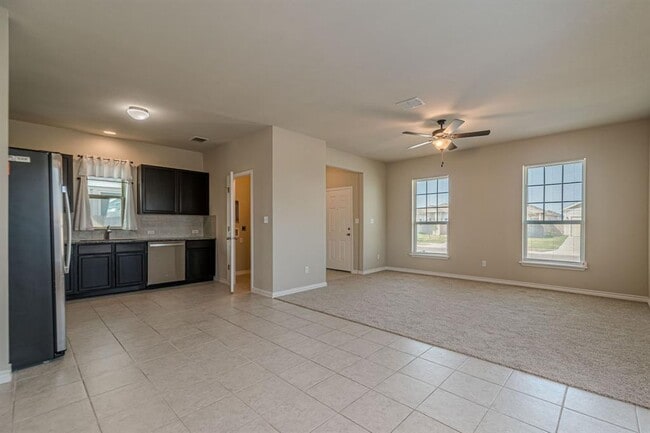 Building Photo - 384 Witchhazel Way