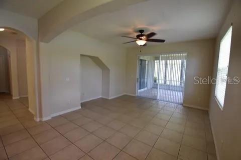 Building Photo - 3549 Maple Ridge Loop