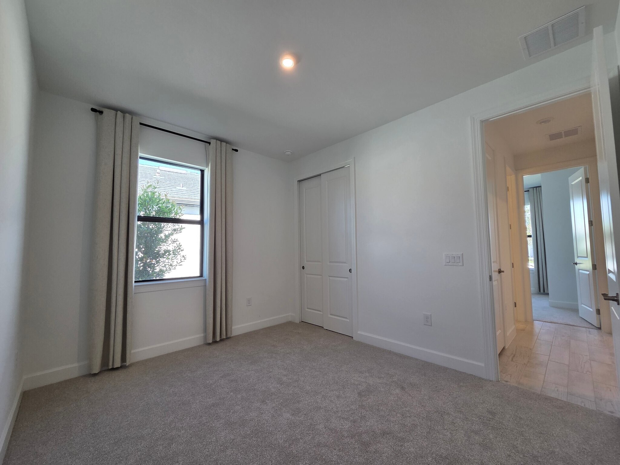 Building Photo - 5719 Silverside Pne Ct