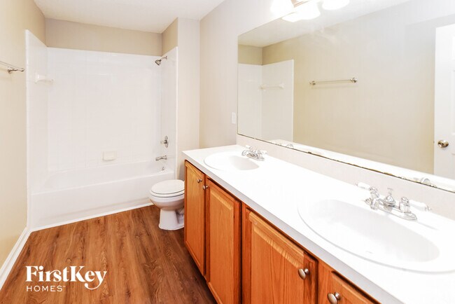 Building Photo - 1095 Three Forks Ct