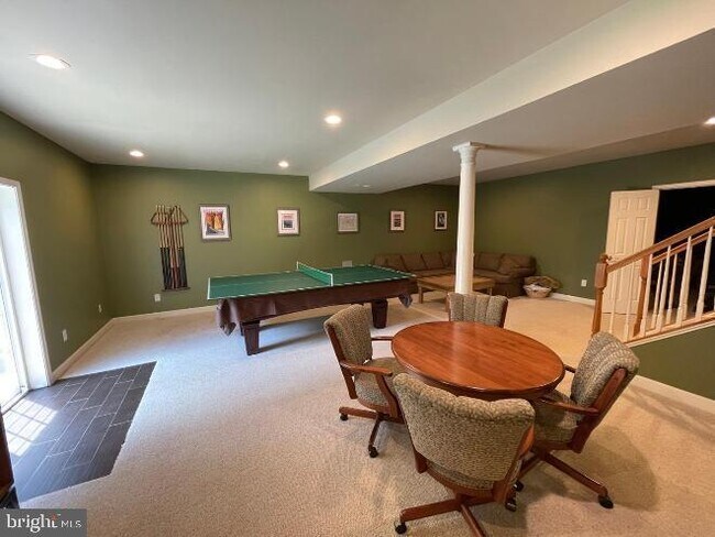 Building Photo - 4207 Talon Dr