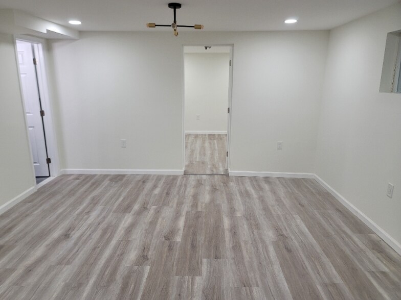 Building Photo - 9206 Limestone Pl