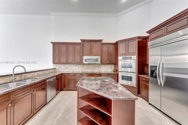 Building Photo - 3203 W Stonebrook Cir