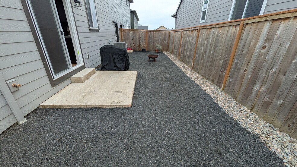 Backyard - 643 NE Kerns Dr