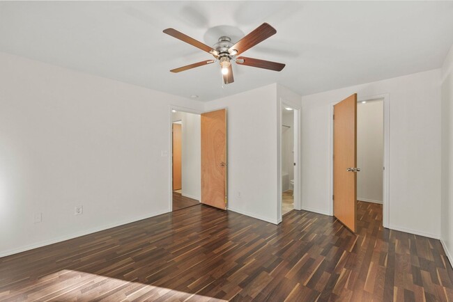 Building Photo - Clearwood Community Home in Yelm For Rent!...