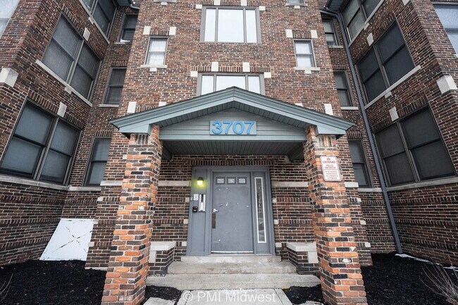 Building Photo - 3715 N Meridian St