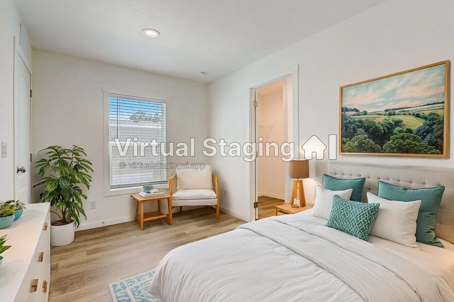 Building Photo - 2627 S Lamb Blvd