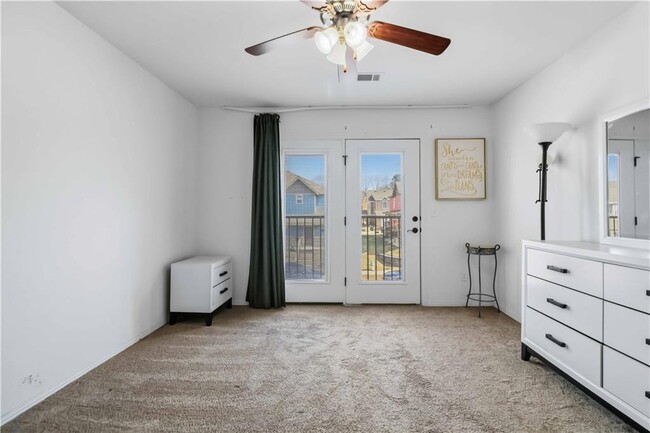 Building Photo - 1299 N Sicily Ln