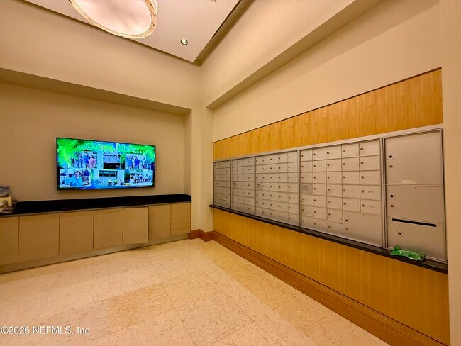 Building Photo - 1431 Riverplace Blvd