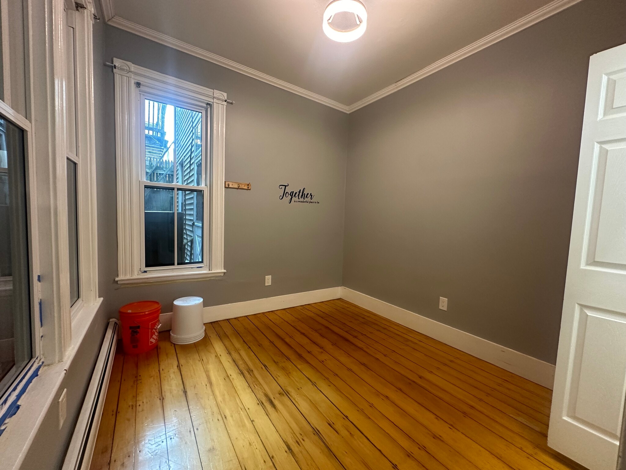 Building Photo - 15 Monmouth St