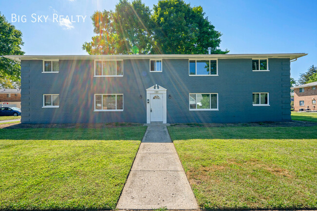 Building Photo - Creekside Gahanna 3 Bed - Renovated