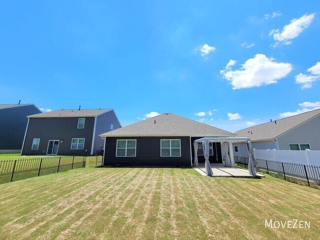 Building Photo - 1131 Staghorn Ave