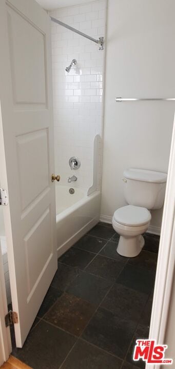 Building Photo - 4430 Jasmine Ave