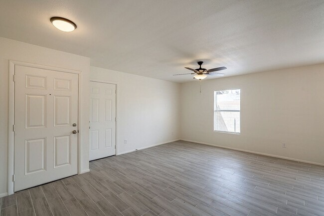 Building Photo - Updated home with large backyard & 2 car g...