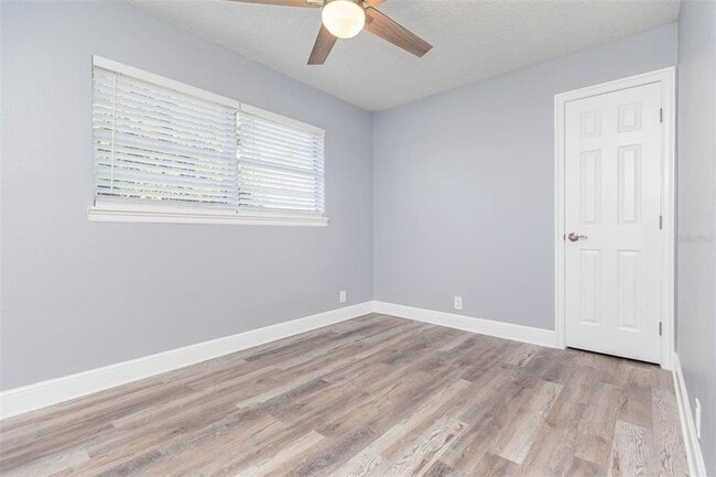 Building Photo - 3911 W Tyson Ave