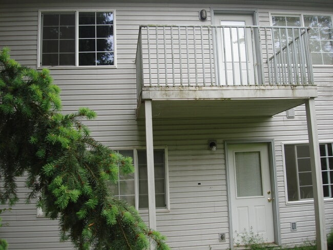 Building Photo - gbfront