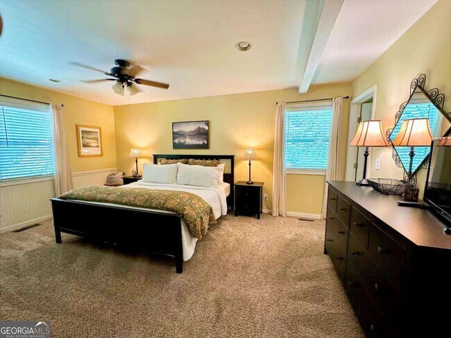 Building Photo - 35 High Point Trail