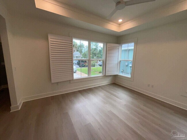 Building Photo - 1322 N 7th Ave