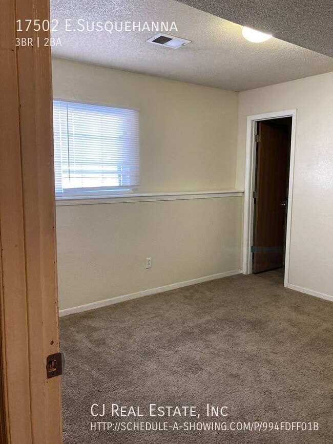 Building Photo - 17502 E.Susquehanna-