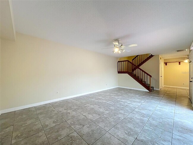 Building Photo - 5271 Coral Ct