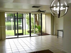 Building Photo - 2941 SW 87th Ave