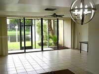 Building Photo - 2941 SW 87th Ave