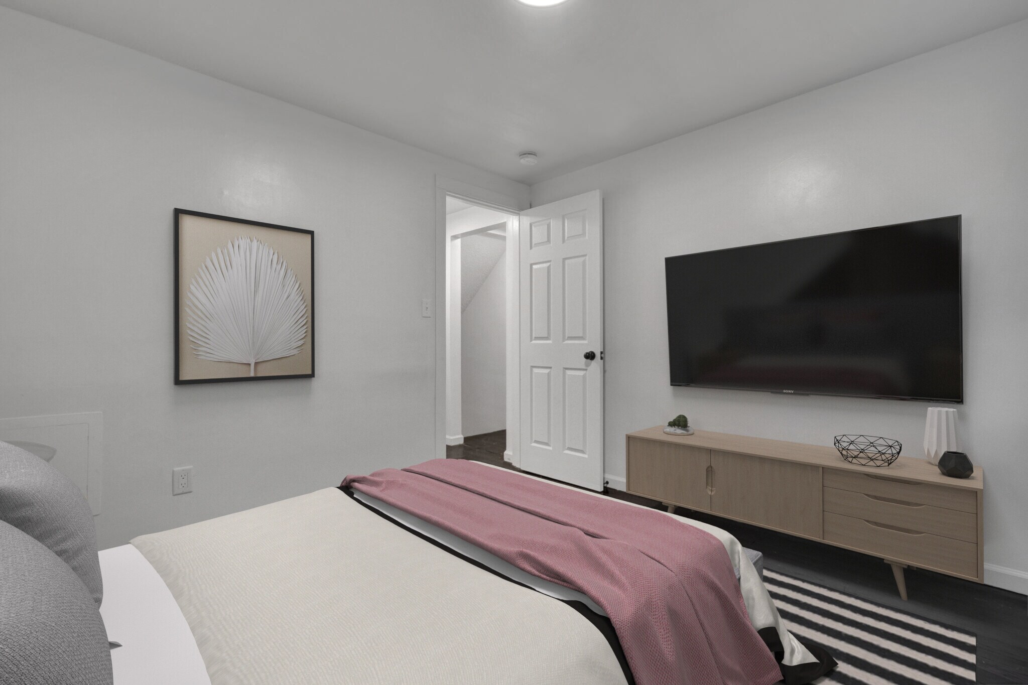 Building Photo - 1225 Regent St