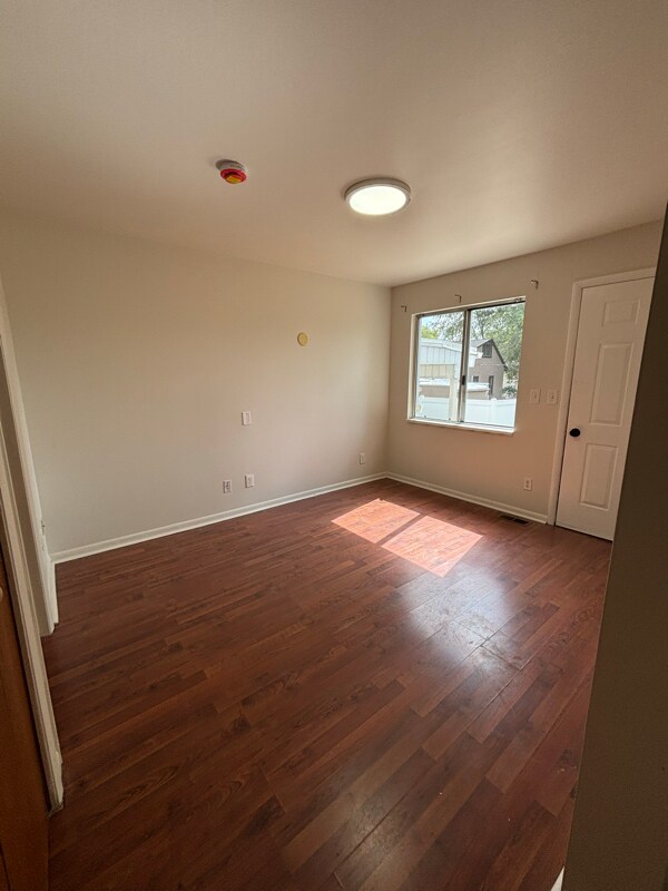 Building Photo - 233 N 900 W