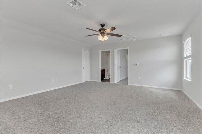 Building Photo - 3311 Brywood Dr