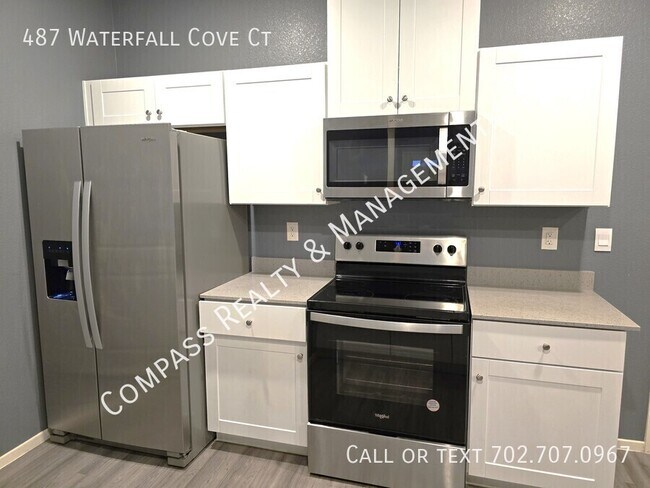 Building Photo - 487 Waterfall Cv Ct