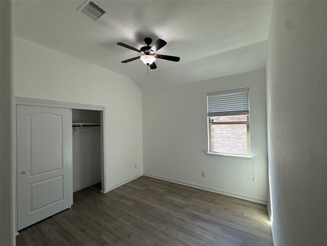 Building Photo - 3727 Goldleaf Trail Dr