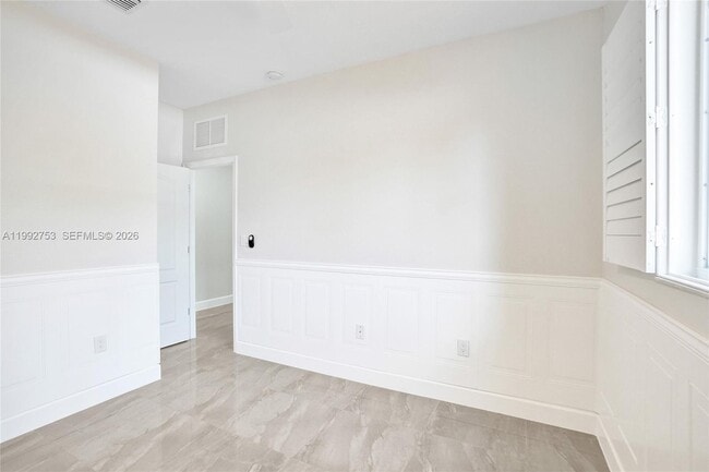 Building Photo - 60 NE 26th St