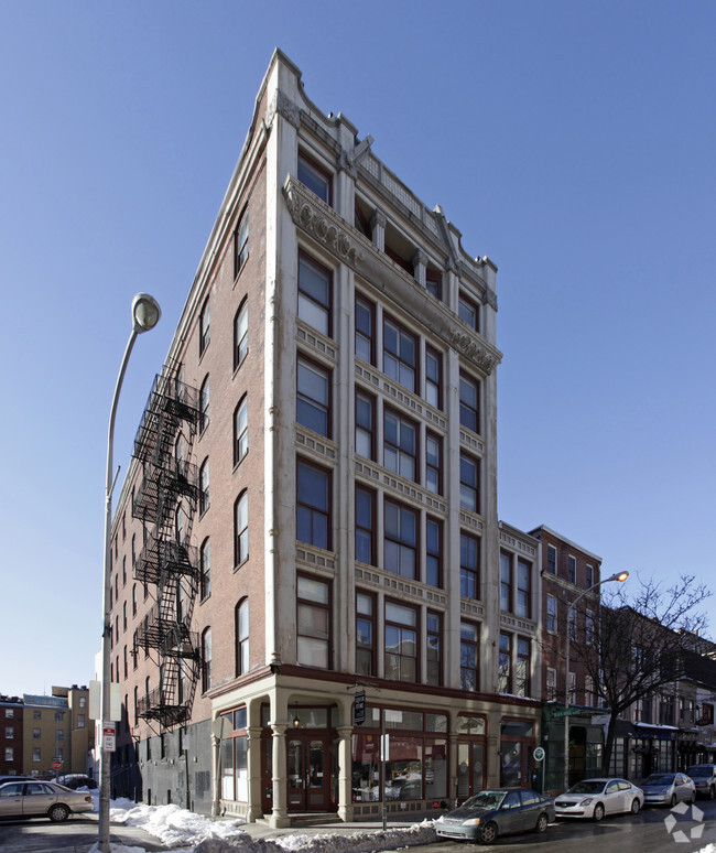 Primary Photo - Trotter's Alley Apartment