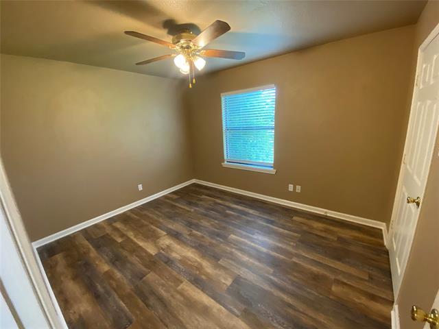 Building Photo - 241 N Sherman St