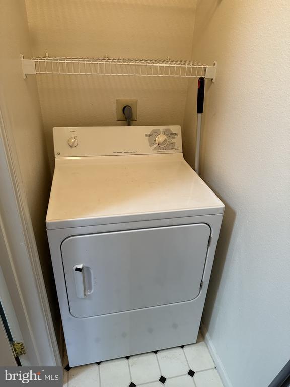 Building Photo - 1550 Spring Gate Dr.