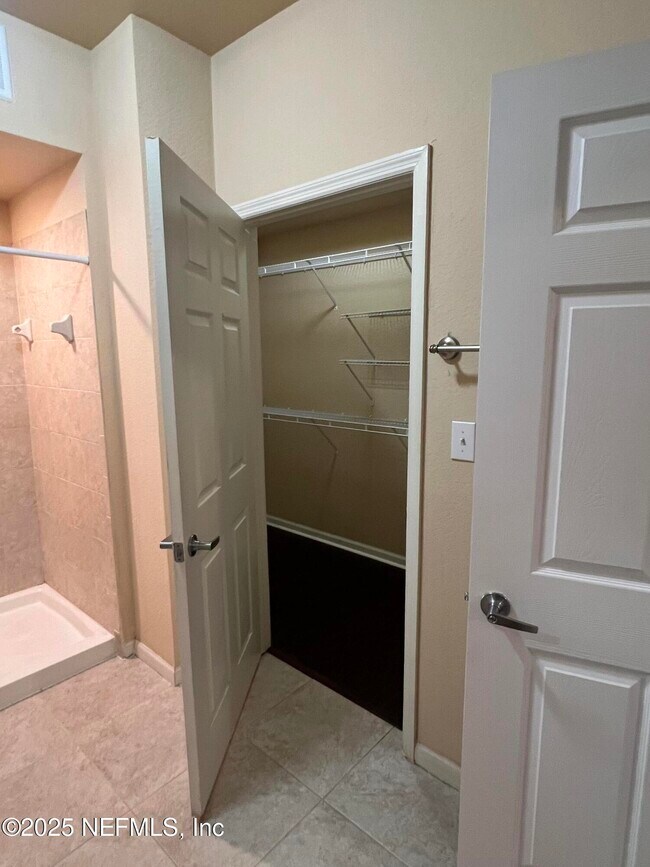 Building Photo - 5617 Bowden Rd