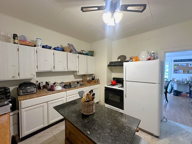 Building Photo - 58-60 Intervale Avenue