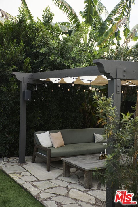 Building Photo - 5918 Monte Vista St