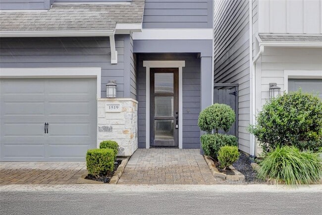 Building Photo - 1519 Biondo Way